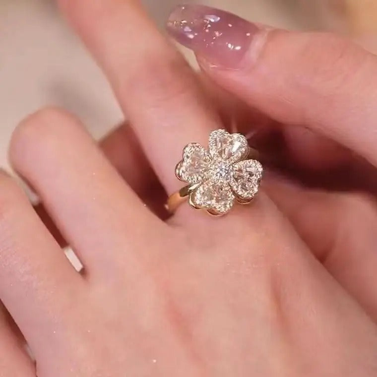 Elegant Flower-Shaped Diamond Ring | Sparkling Silver Jewelry for Women